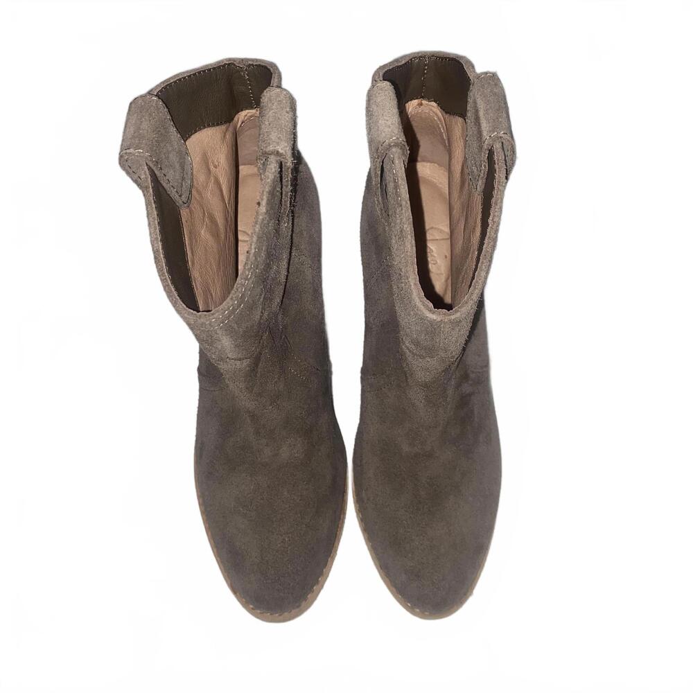 Joie Suede Ankle Boots Brown Size 6.5 High Heel Western Chic Missing 1 Heel Cap - Picture 3 of 6